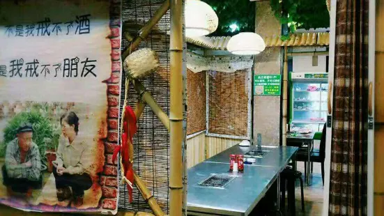 瘋狂烤翅(萬桂山路店)