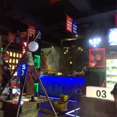 Zaoyaozhecuimaoduhuoguozongdian User Photo