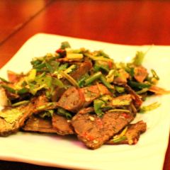 酉滋酉味 User Photo