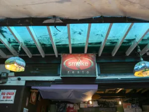Smoke resto