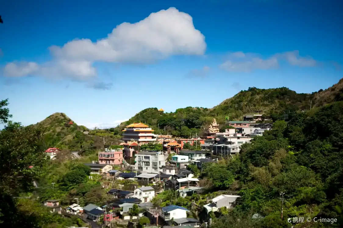Hotels near Jinguashih