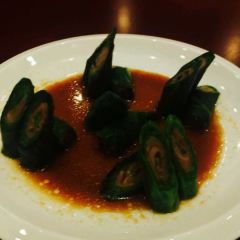 LUBANZHANG BRAISED SEA CUCUMBER WITH SCALLION 여행 사진
