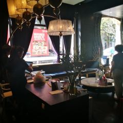 Youth Resturant 여행 사진