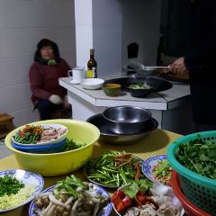 龙湖东院农庄(乡间小路店) User Photo