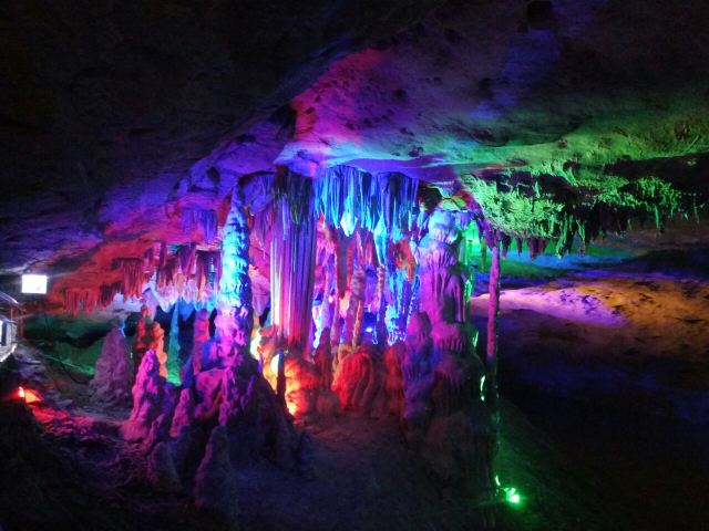 Noshui River Longhu Cave