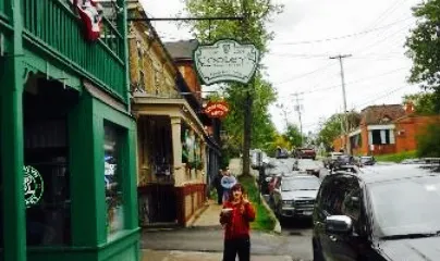 Cooley's Stone House Tavern