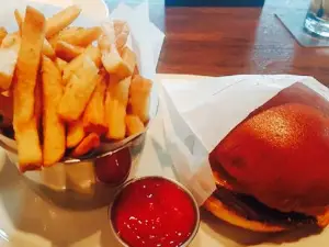 Browns Socialhouse