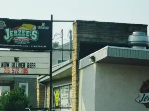 Jerzee's Sports Bar & Pizzaria