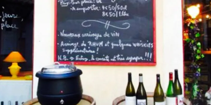 Le Vin Est Une Fete