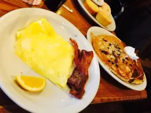 Cracker Barrel Old Country Store