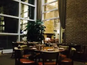Water's Edge Grill