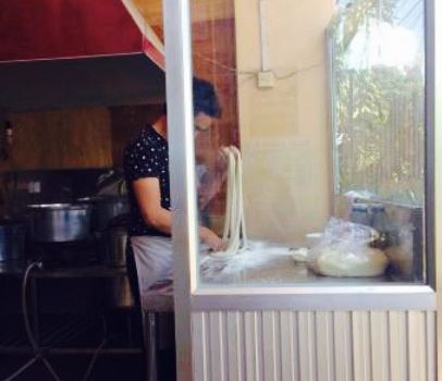 Ecran Noodle and Dumpling House
