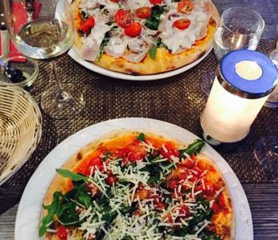 Pizzeria La Piazza - Salvatore Vecchio