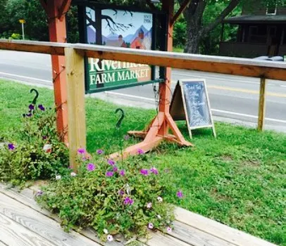 Rivermede Farm Market