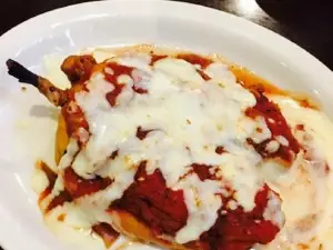 El Azteca Restaurant
