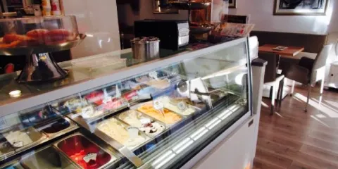 Claudios italienische Caffè-Bar