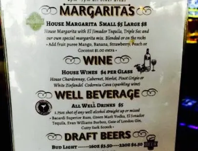 Maracas Mexican Cantina & Grill