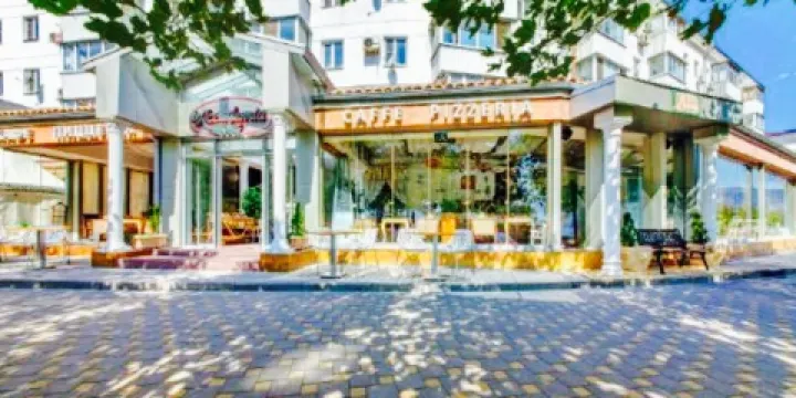 Cafe-Pizzeria Accademia