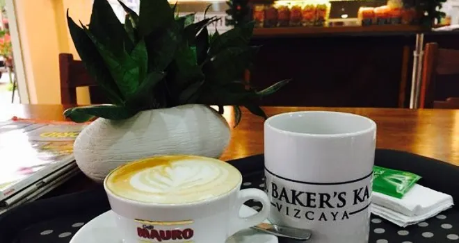 Mrs. Baker's Kaffe Vizcaya