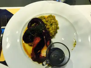 Vivarium Brunch + Dinner