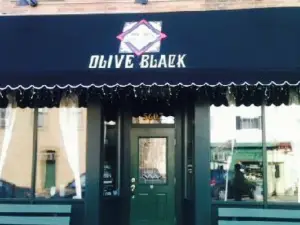 Olive Black Lounge