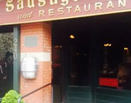 Schmidt’s Sausage Haus und Restaurant