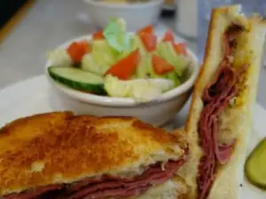 Heartland Restaurant