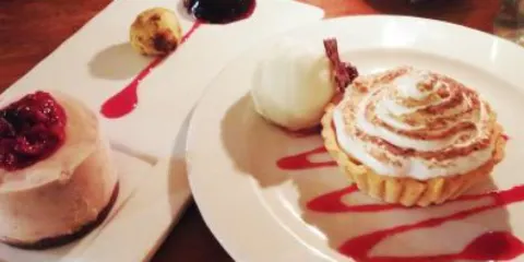 Iguana Bar & Restaurant