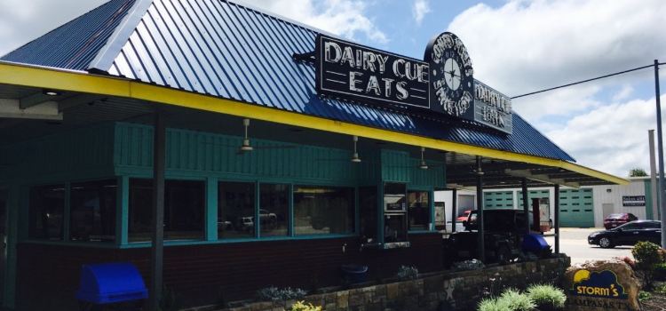 Storm's Drive-In Restaurant