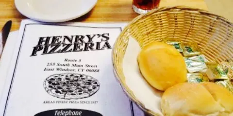 Henry's Pizzeria