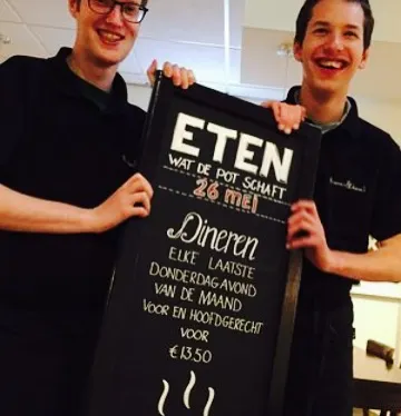 Brownies and downieS Tiel