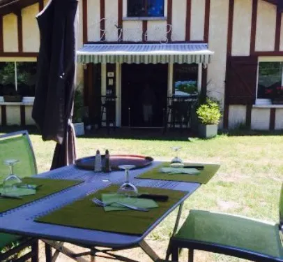 L 'auberge Saint Paul en Born