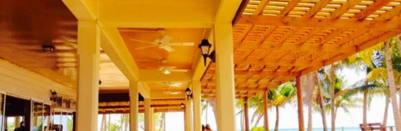 Coconuts Grill at Pelican Beach Resort