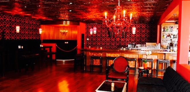 Iva Lee's