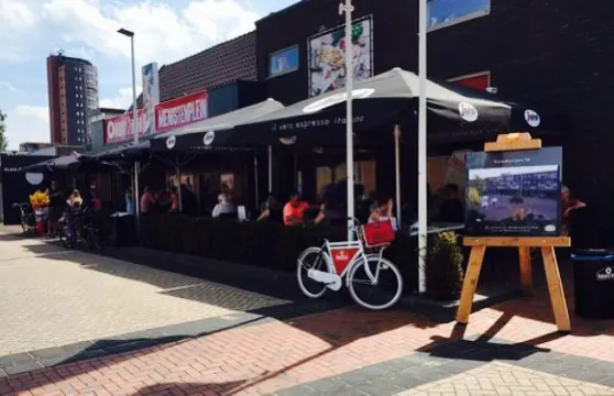 eethuis/cafetaria Menistenplein