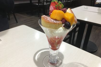 Snow Brand Parlor Sapporo Flagship Shop