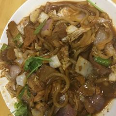 菜香园酸烂肉美食(胜利街店) User Photo