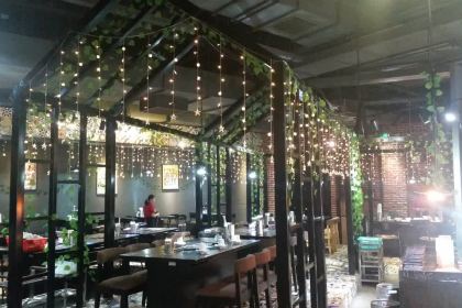 火炎烧肉屋(卜蜂莲花店)