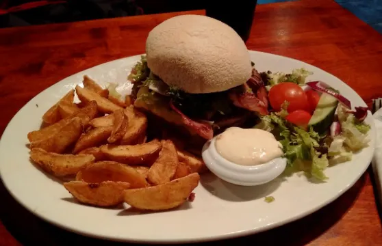 Inside Live & Rock Cafe