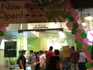 Yogurtland
