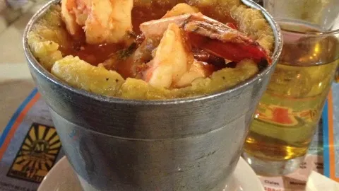 Gonzalez Sea Food Restaurant in Mayaguez