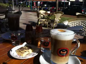 Pecas Helados & Café