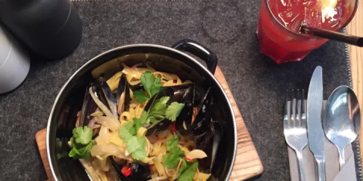 Lars Lars & Lars Bistro Pub