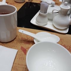 TASTY CONGEE & NOODLE WANTUN SHOP (IFC Branch) User Photo