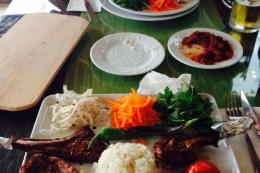 Saray Kebap Evi