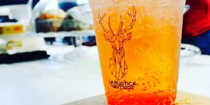 La Rustica Coffee & Friends