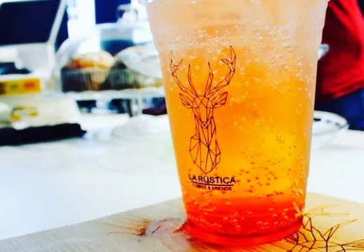 La Rustica Coffee & Friends