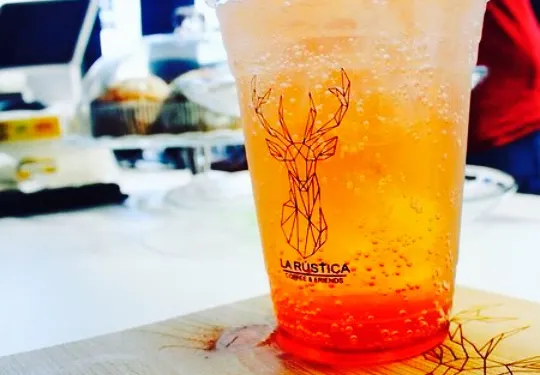 La Rustica Coffee & Friends