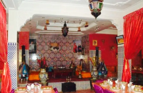 Well Center Riad Auberge Assounfou