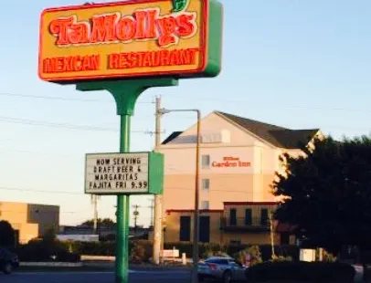 Tamollys Mexican Restaurant